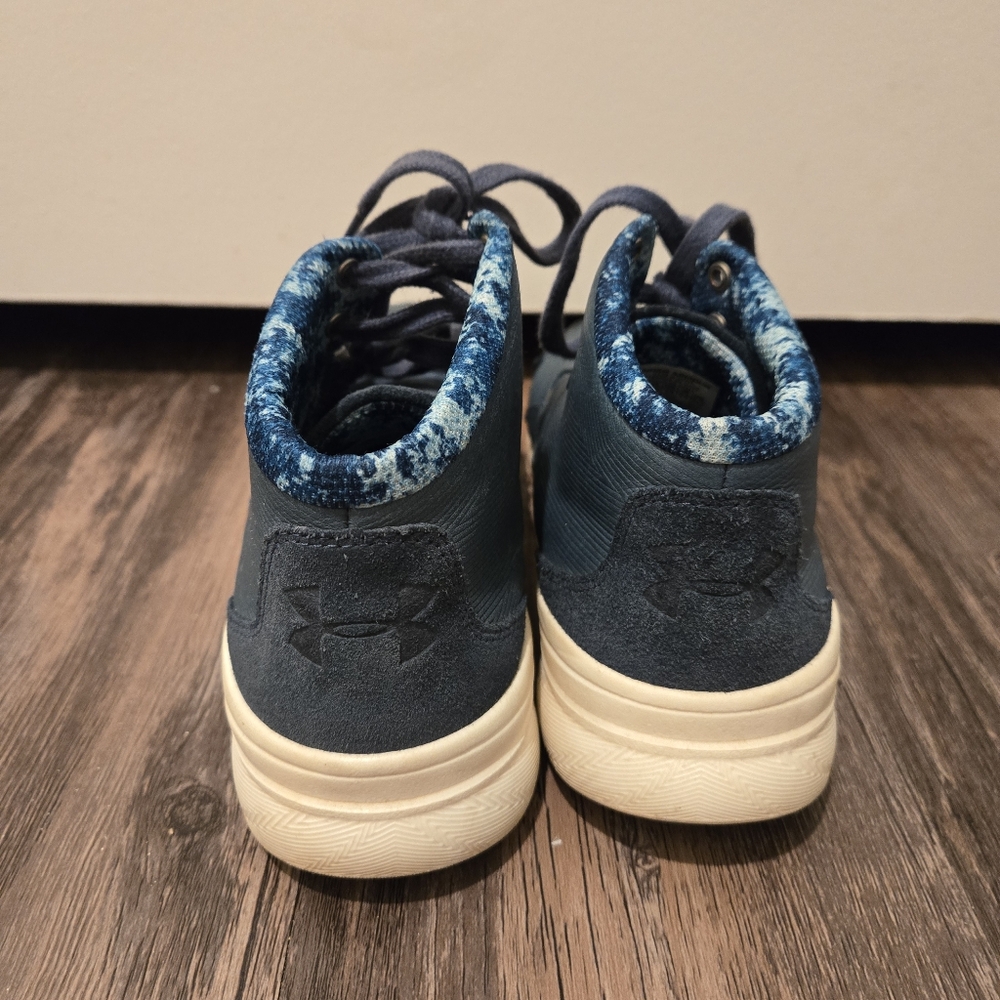 Under Armour Women's Charged Luxe Blue Leather Shoe - Size 7 - Picture 4 of 6